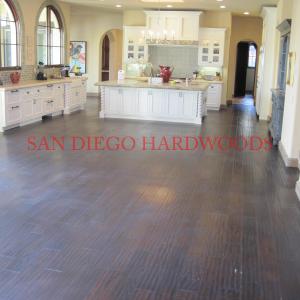 Pacific Beach wood floor refinishing Contractor. Dust free service. Licensed pro